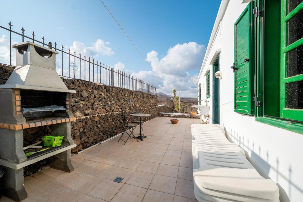 Villa Milan Puerto del Carmen  Extérieur photo