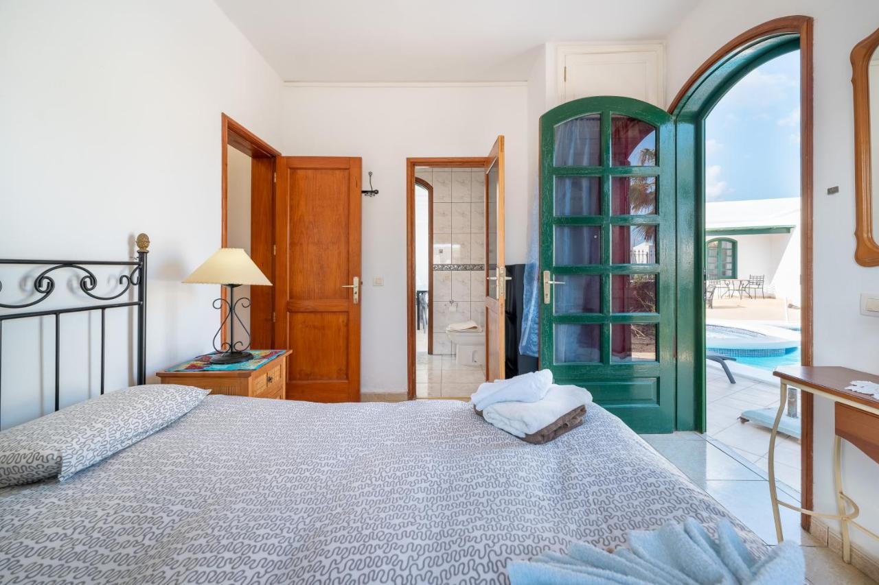 Villa Milan Puerto del Carmen  Extérieur photo